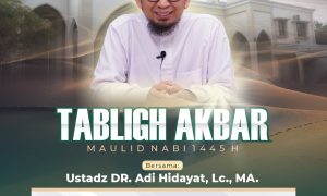 Ustadz Adi Hidayat di Al-Kautsar Pamulang